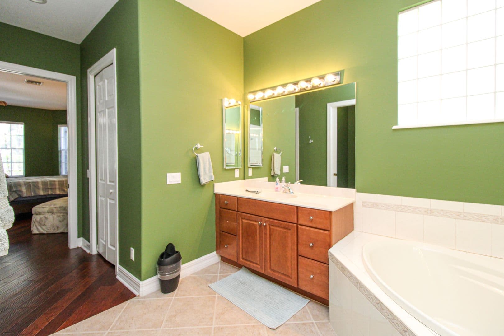 Bonita Springs House: 28130 L Burton Fletcher