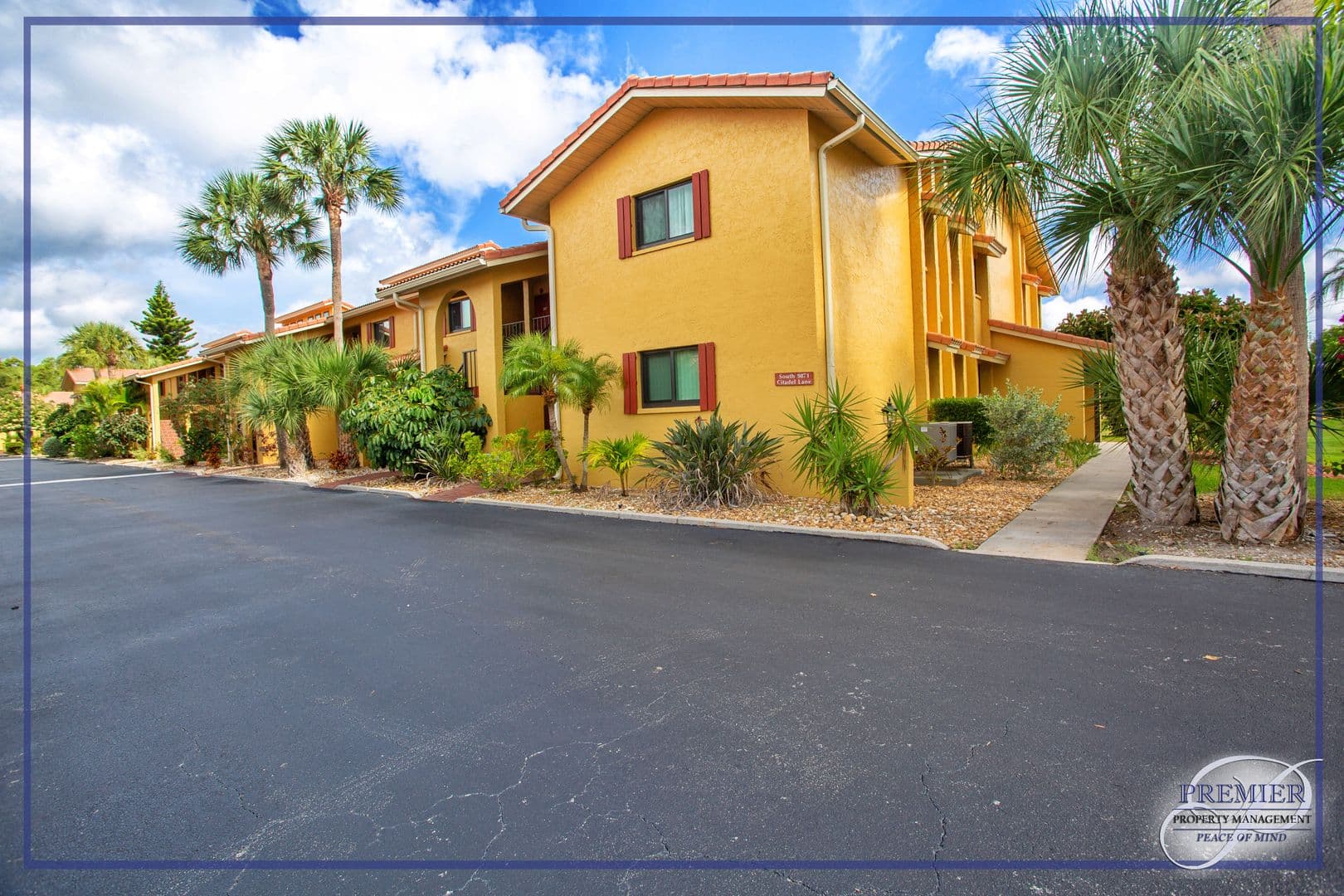 Bonita Springs House: 9871 Citadel Lane #208