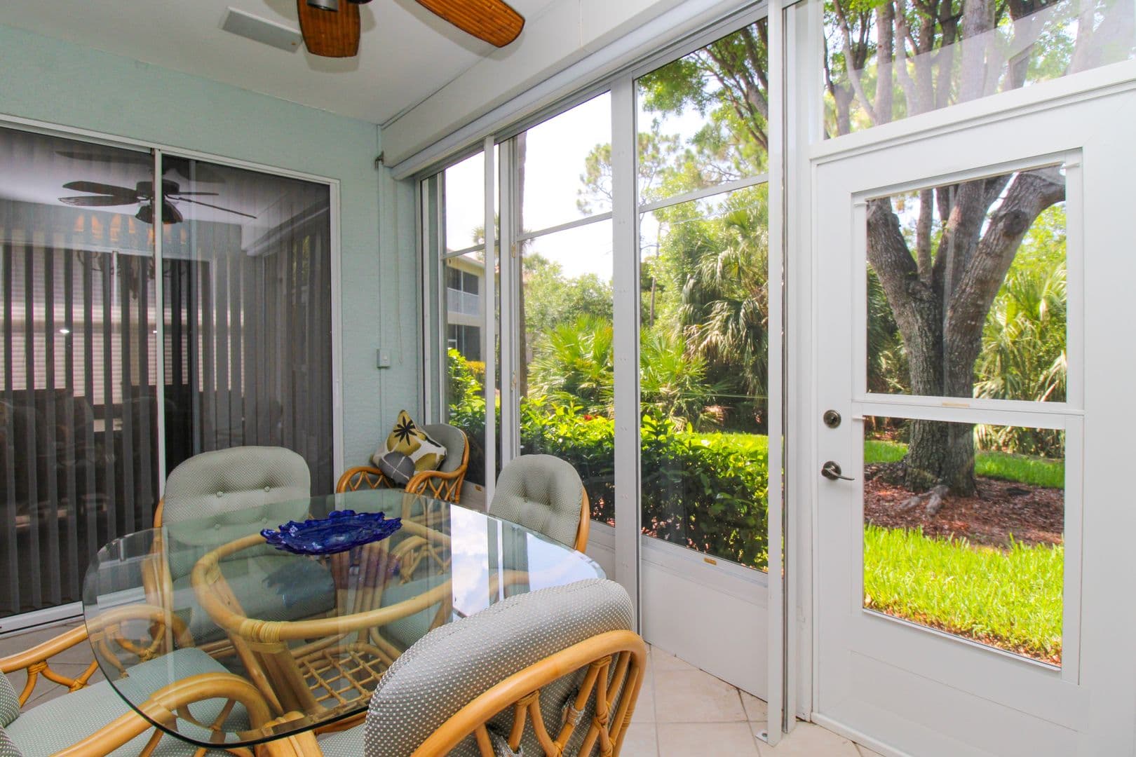 Naples Condo: 817 Carrick Bend Circle Unit 101