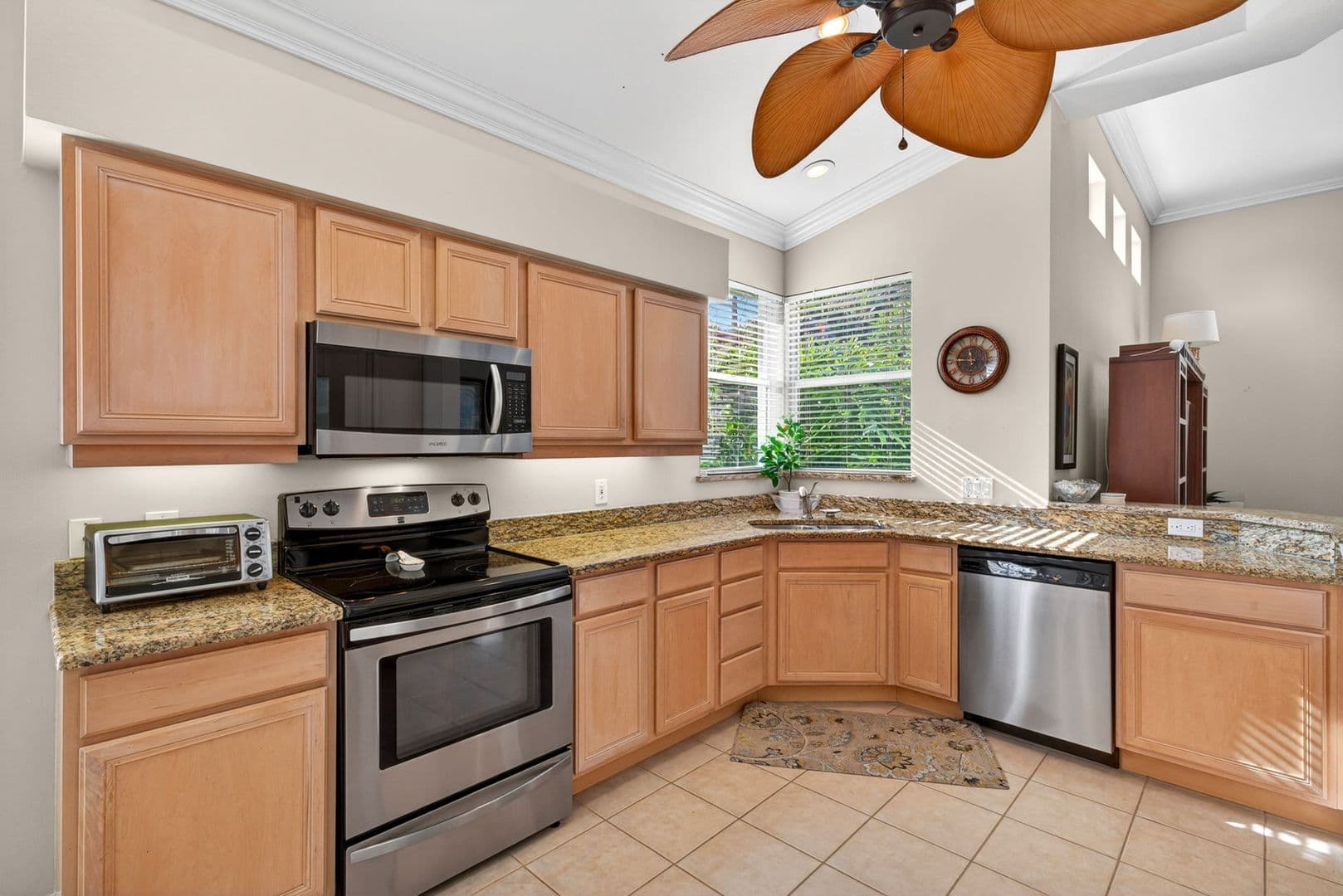 Naples House: 1789 Winding Oaks Way