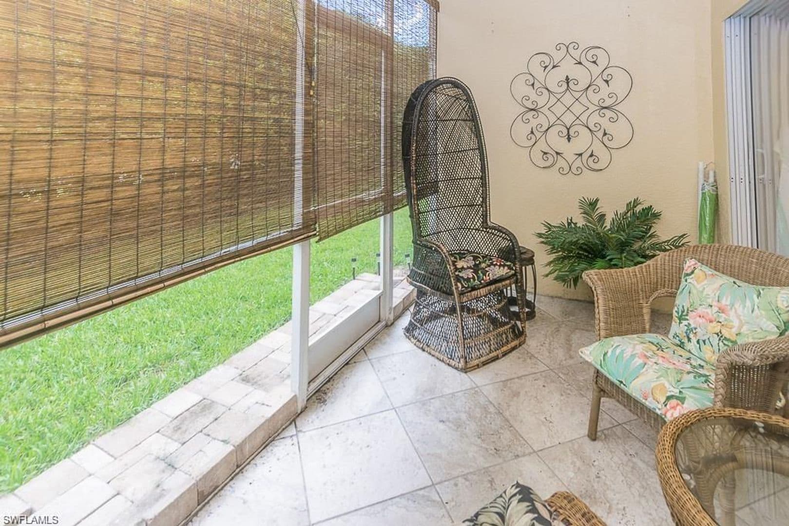 Naples House: 1787 Reuven Circle #1001
