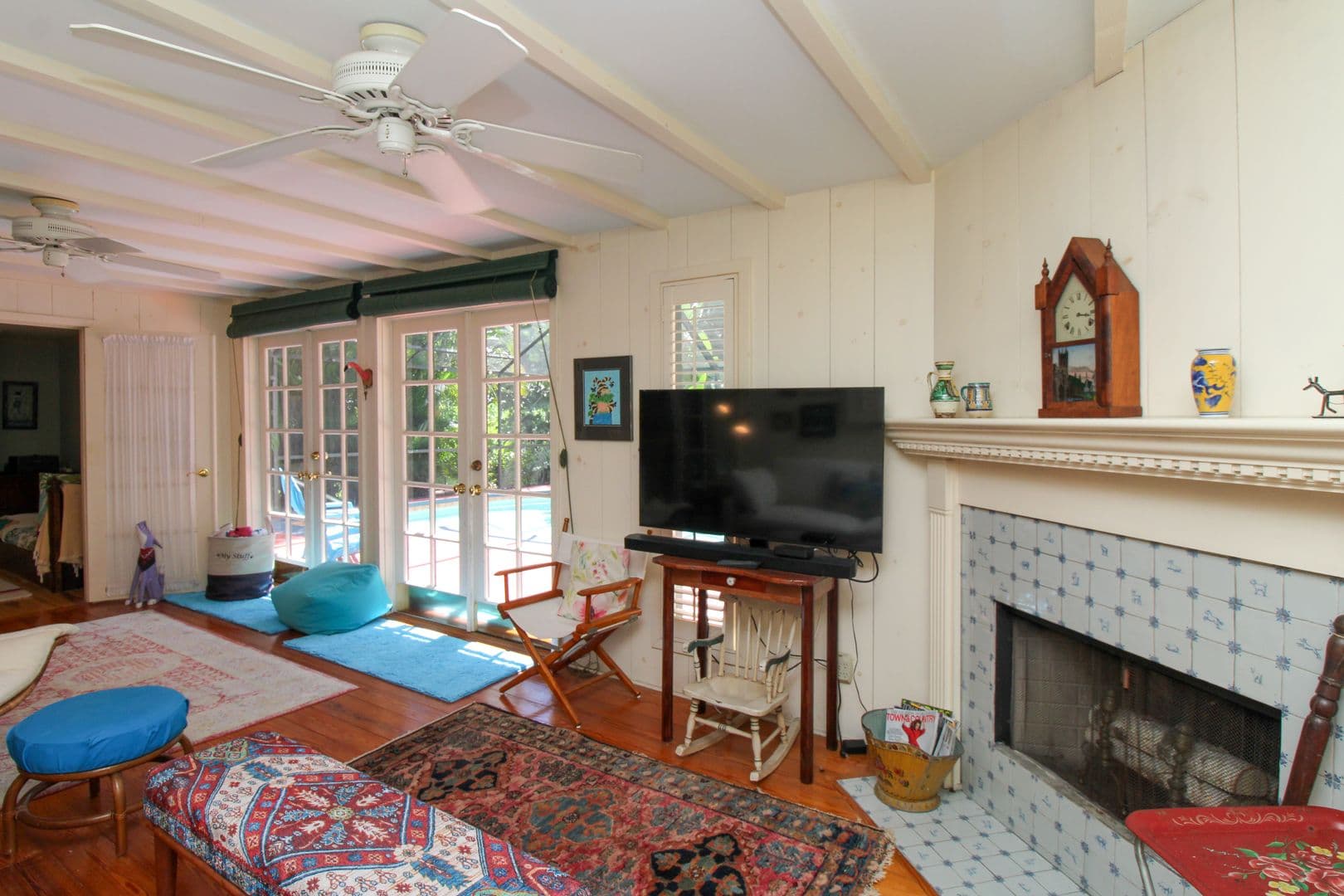 Naples House: 750 Pine Court