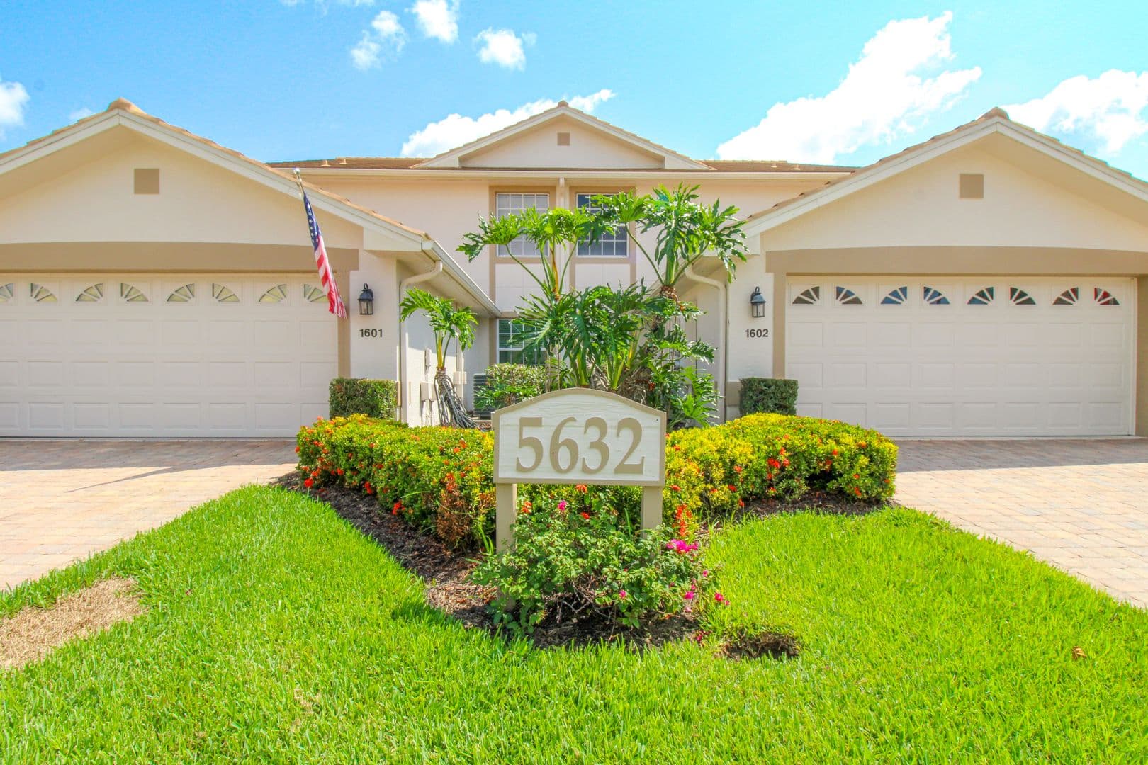 Naples House: 5632 Whisperwood Boulevard Unit 1601