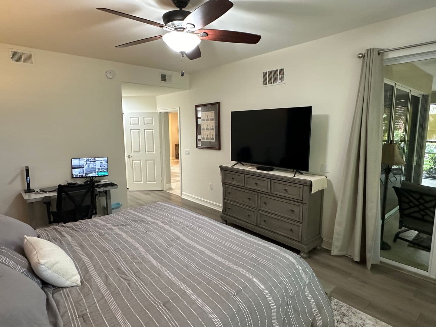 Naples House: 2004 Tarpon Bay Drive North Unit 101