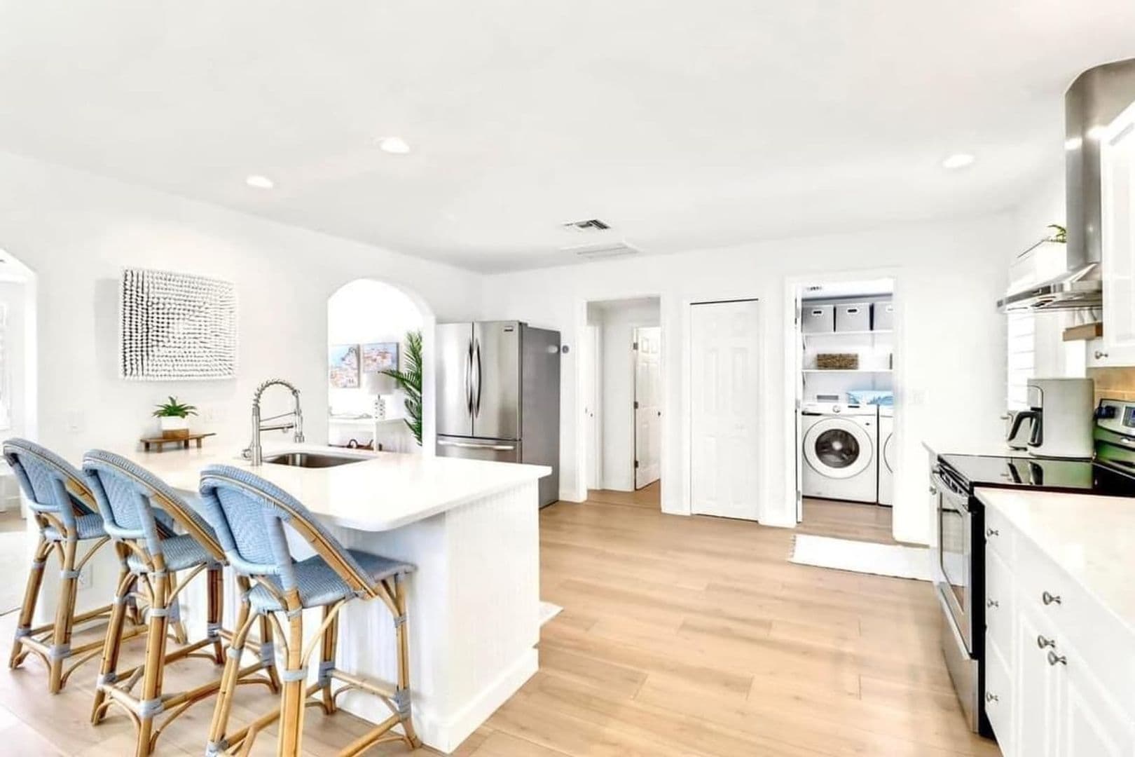 Naples House: 1097 Frank Whiteman Boulevard