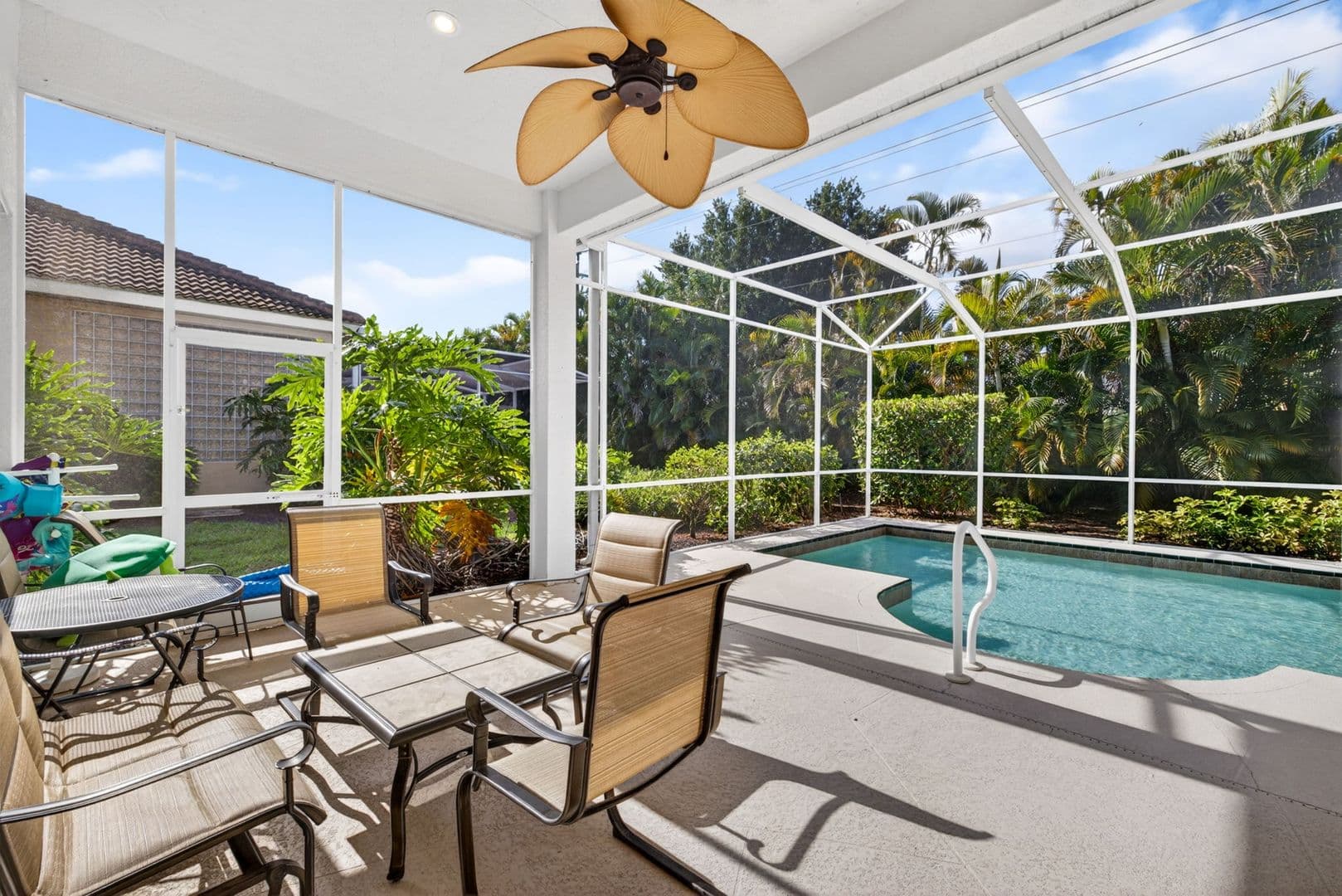 Naples House: 1789 Winding Oaks Way