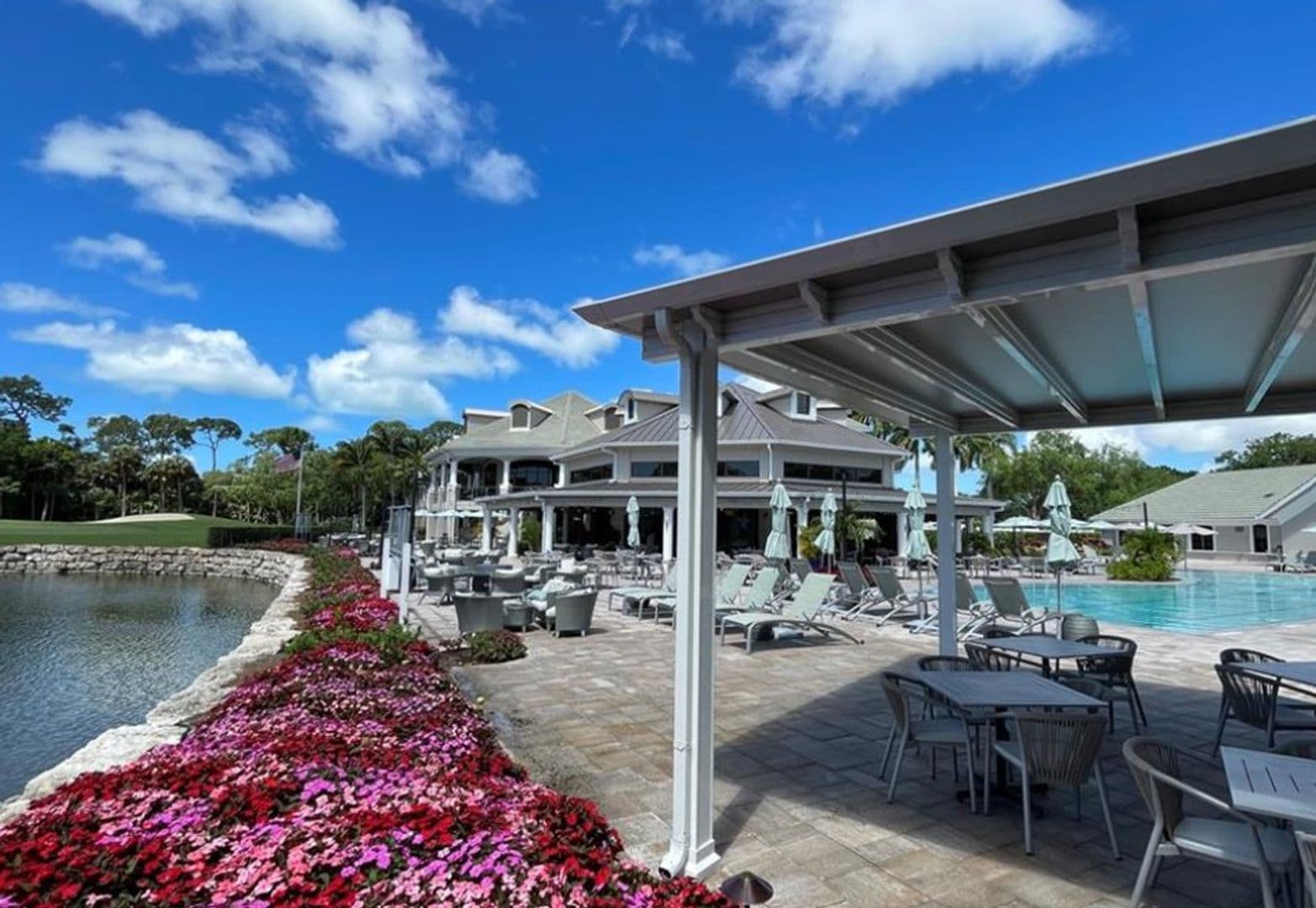 Naples House: 1789 Winding Oaks Way
