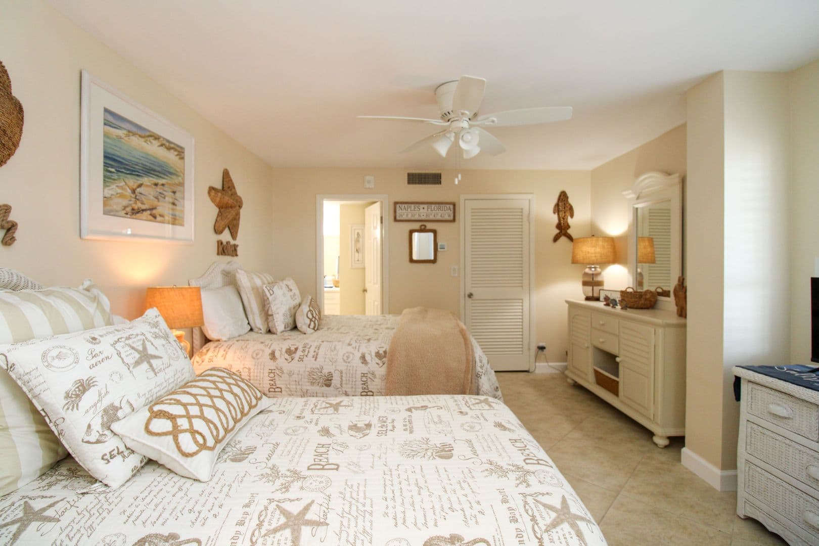 Naples Condo: 3443 Gulf Shore Boulevard N Unit 213
