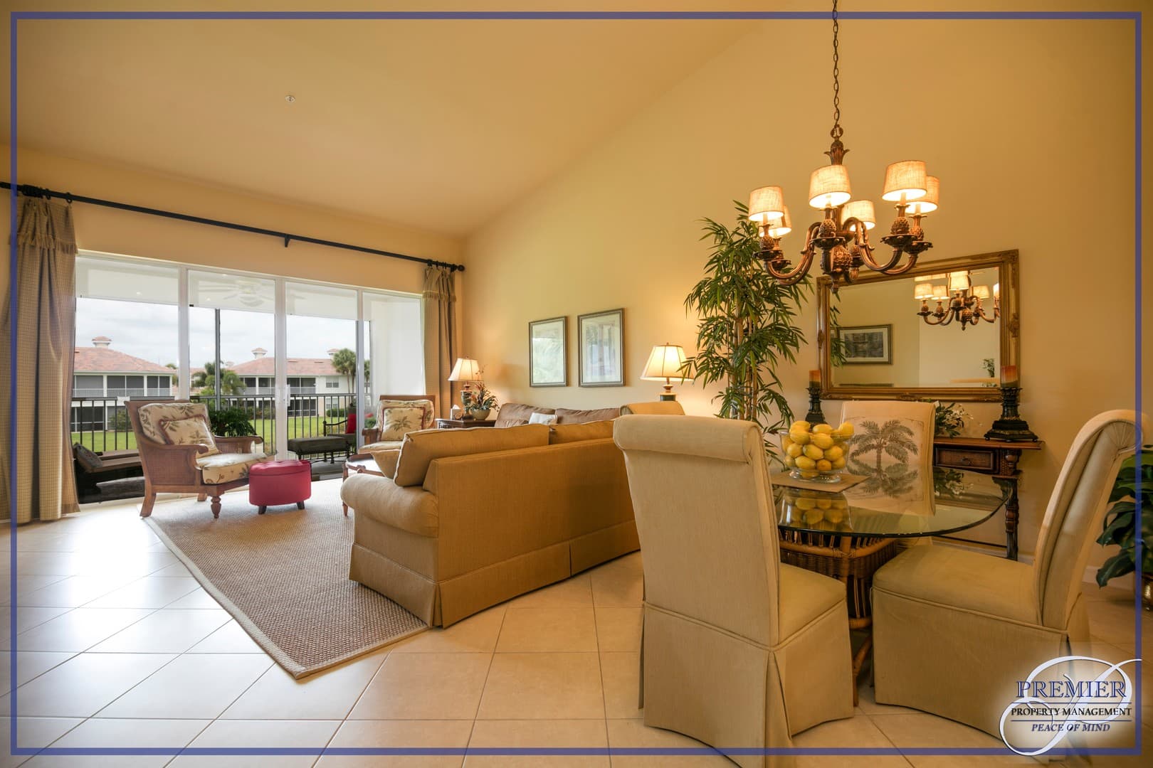 Naples House: 3048 Horizon Lane #1104