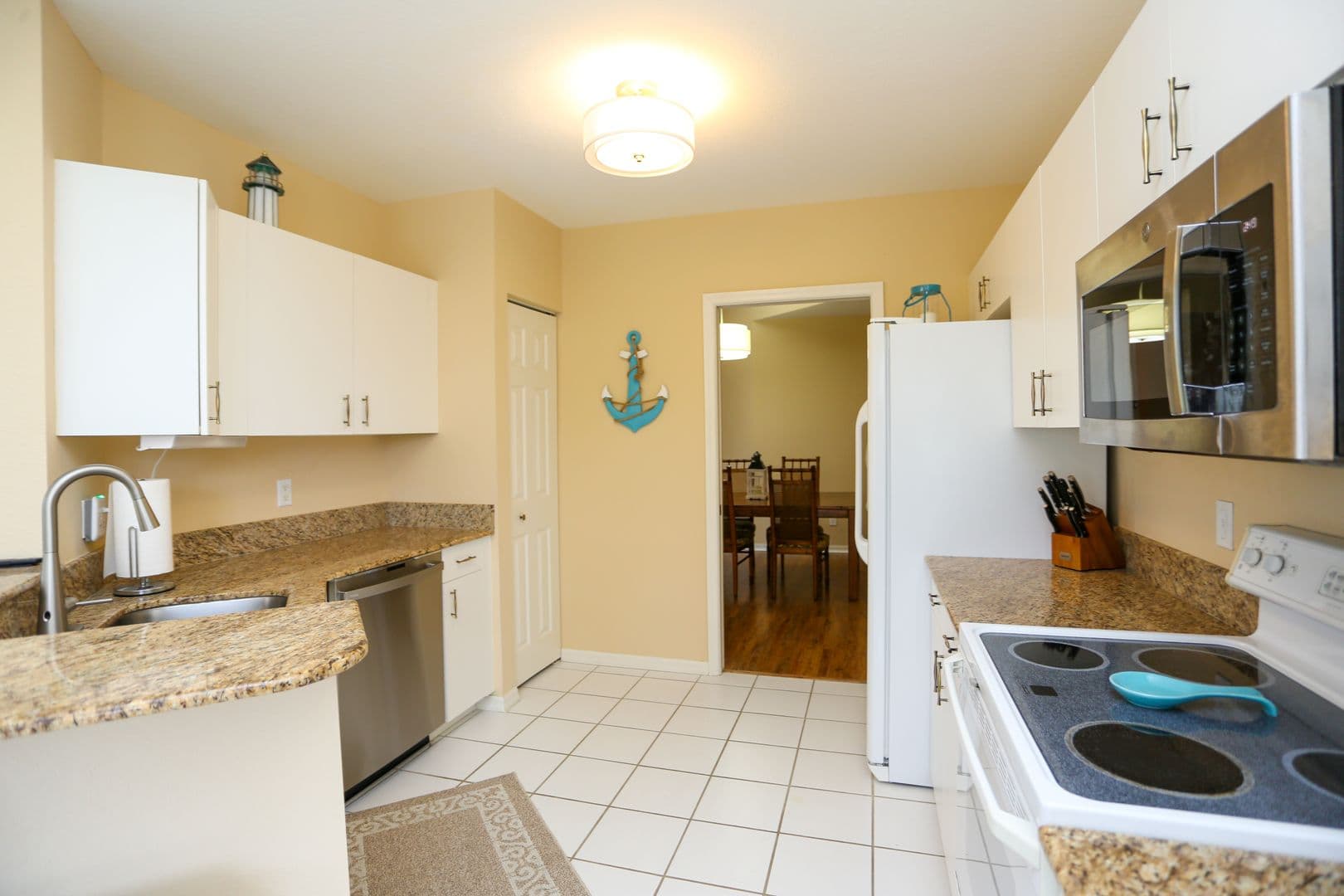 Bonita Springs House: 9111 Las Maderas Drive Unit 102