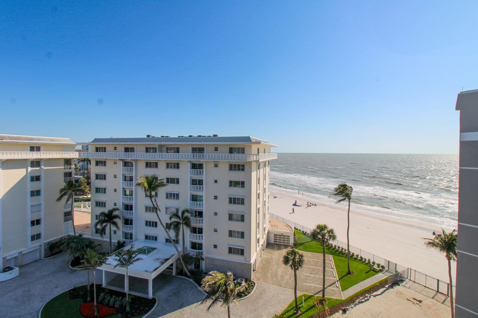 Naples Condo: 3443 Gulf Shore Boulevard N Unit 213