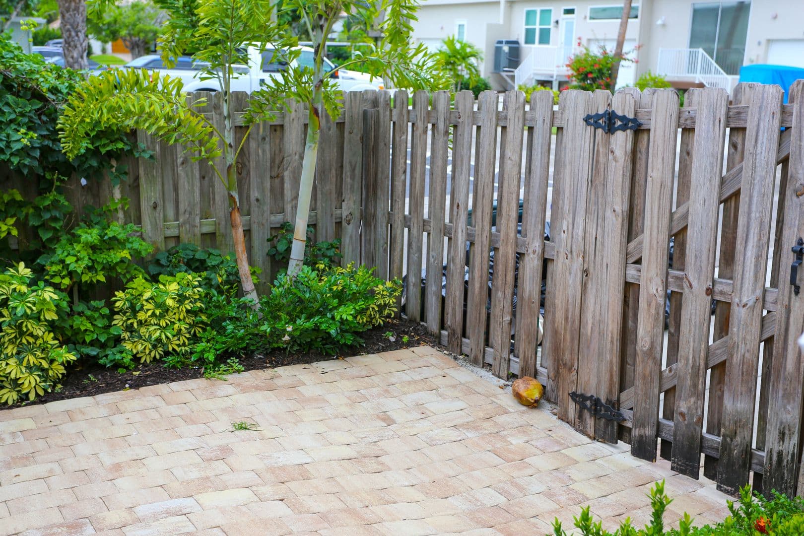Naples House: 1136 6th Street South Unit 5