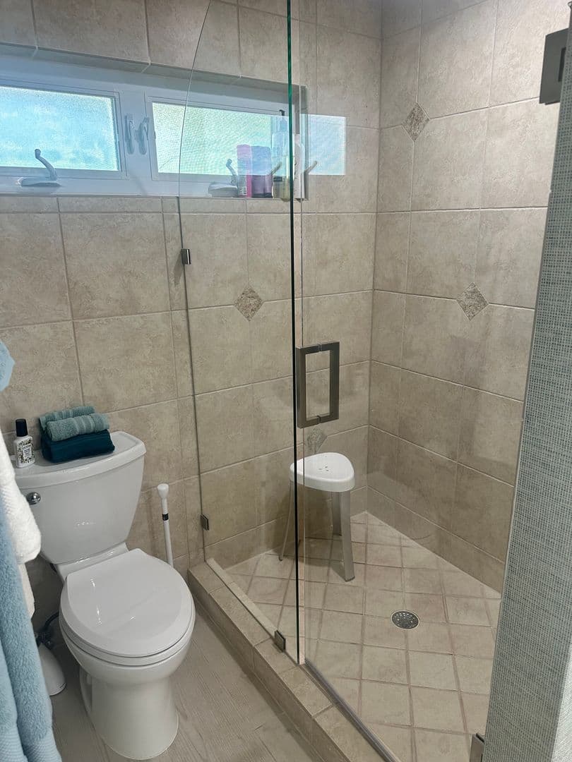 Naples House: 740 Willowhead Drive