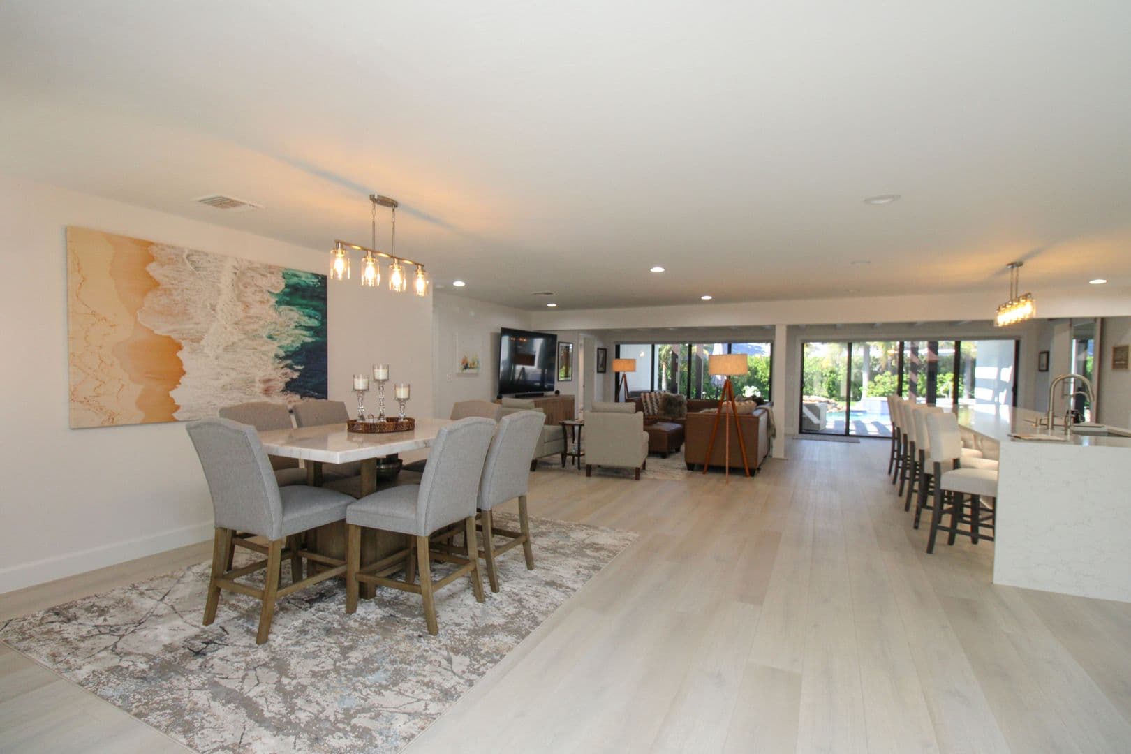 Naples House: 1555 Crayton Road