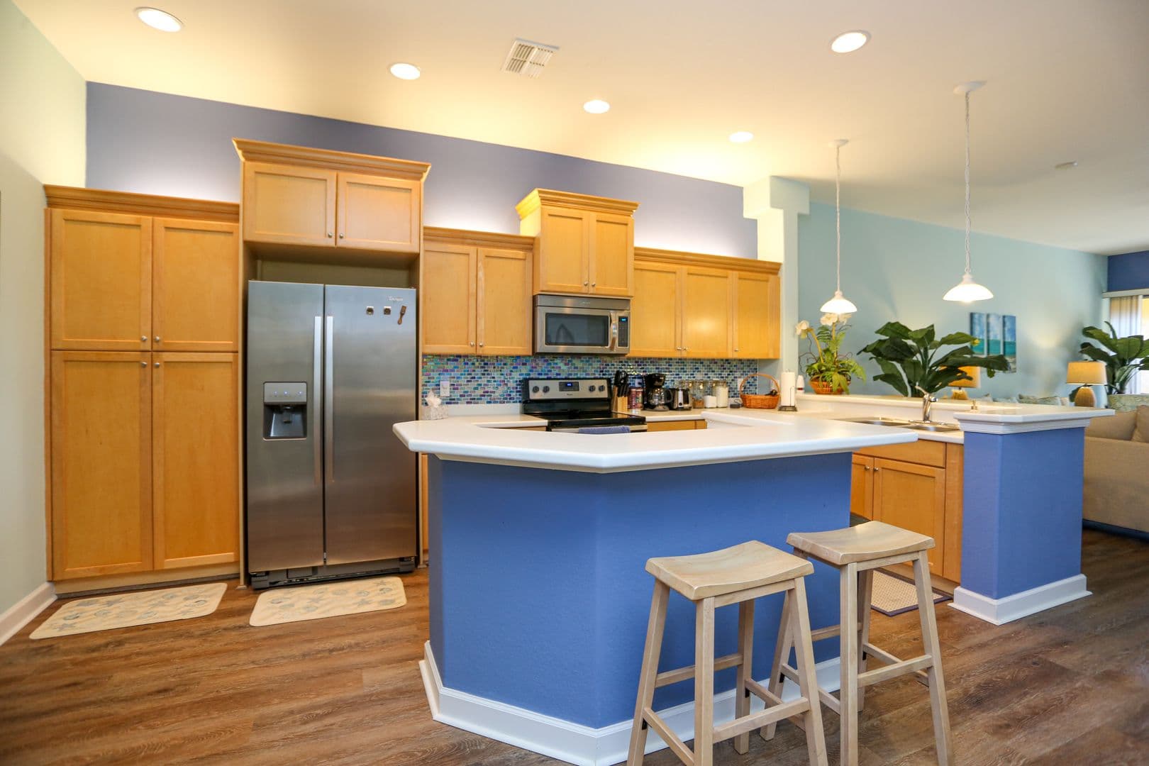 Estero House: 8565 Via Garibaldi #203