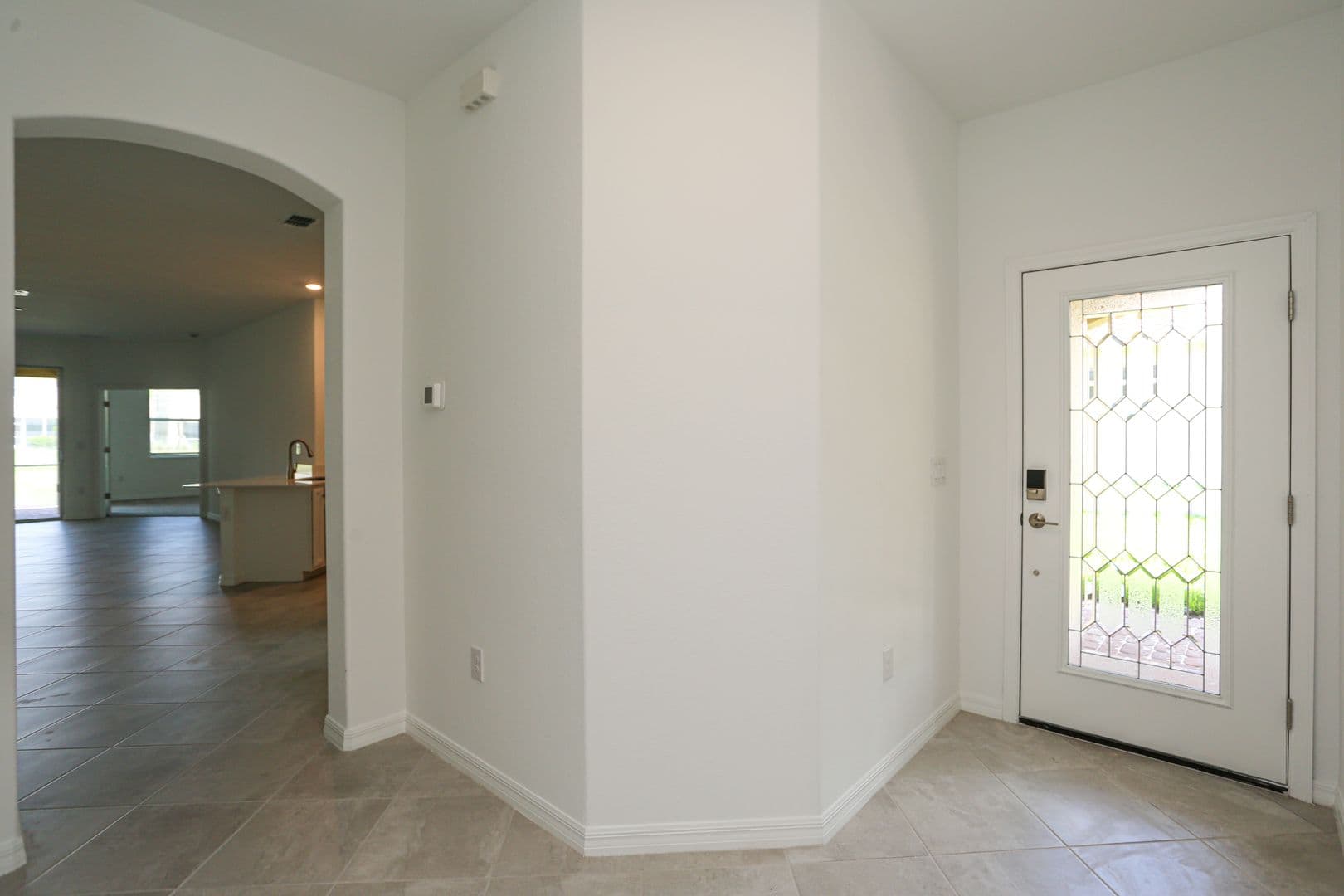 Naples House: 2599 Vine Avenue