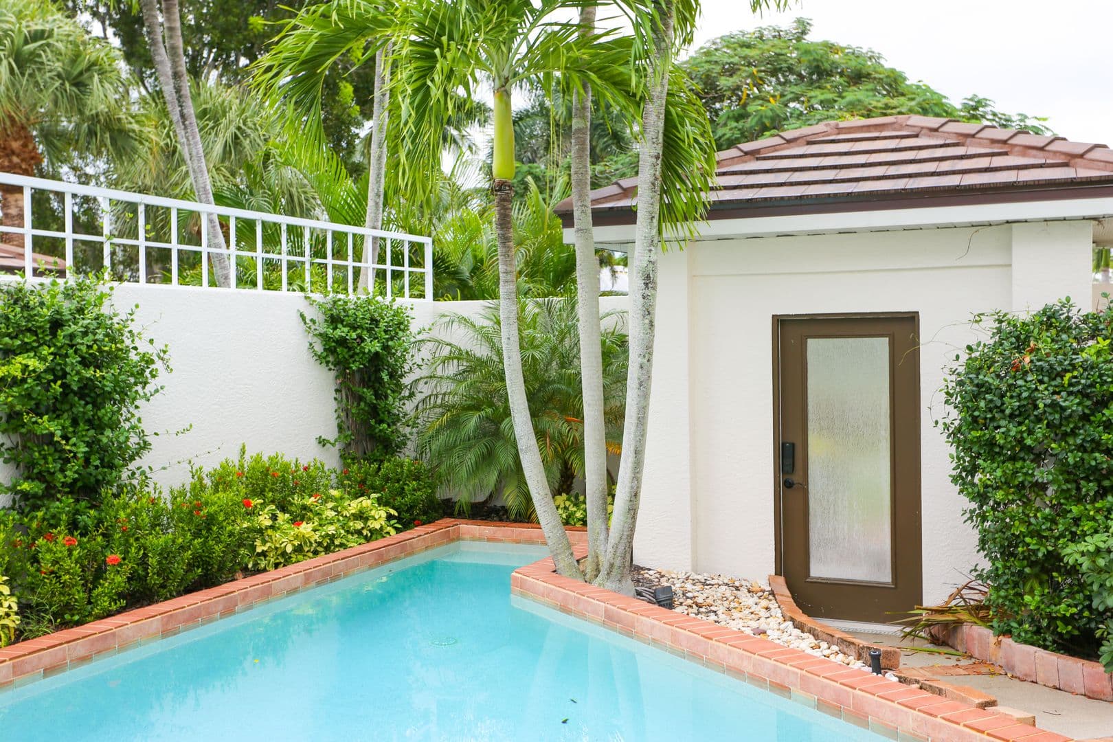 Naples House: 1136 6th Street South Unit 5