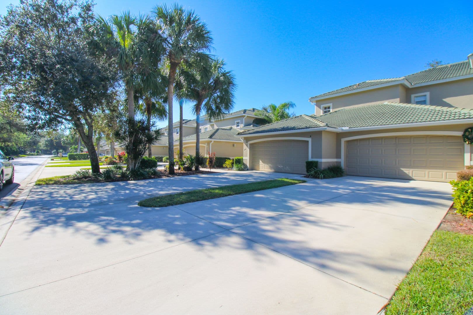 Naples House: 3435 Laurel Greens Lane S Unit 201