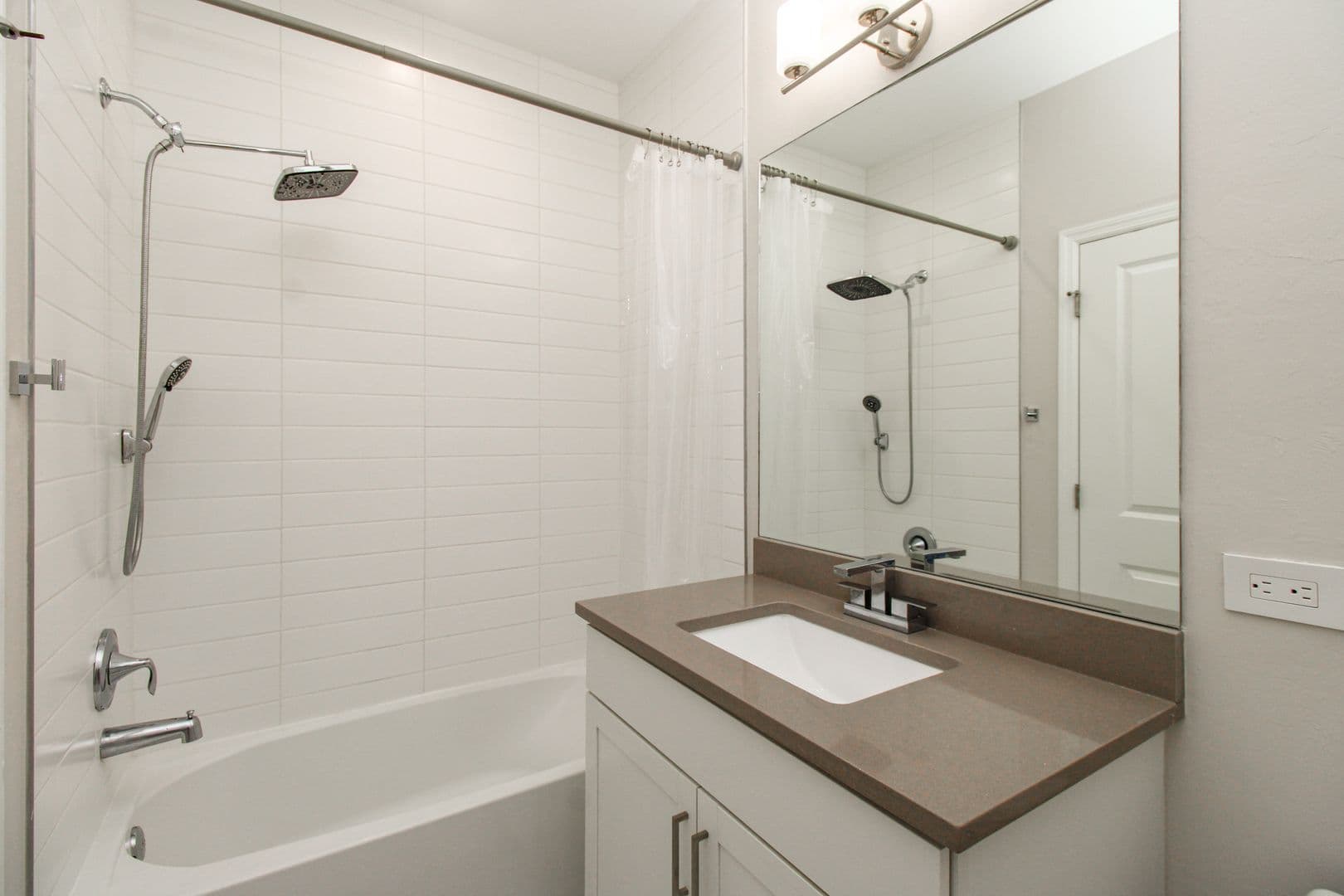 Naples House: 7421 Rockefeller Drive