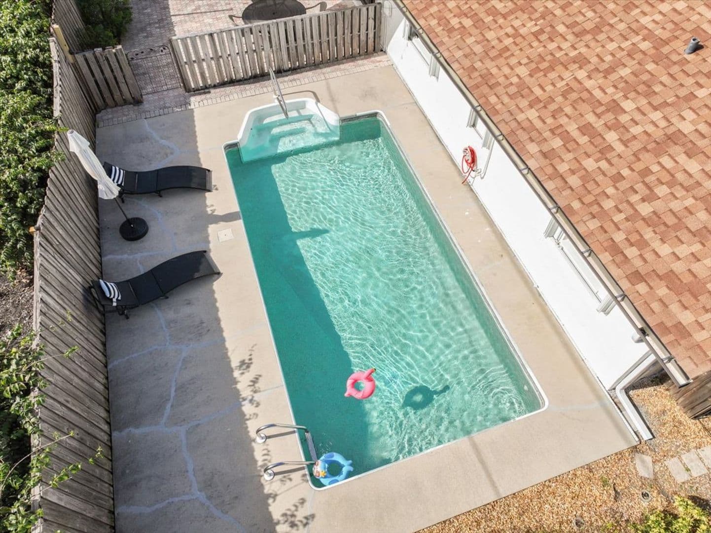 Naples House: 1332 Granada Boulevard