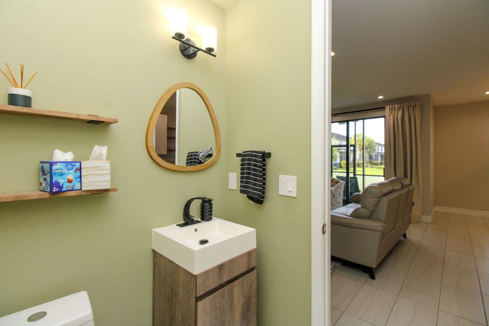 Naples House: 7421 Rockefeller Drive