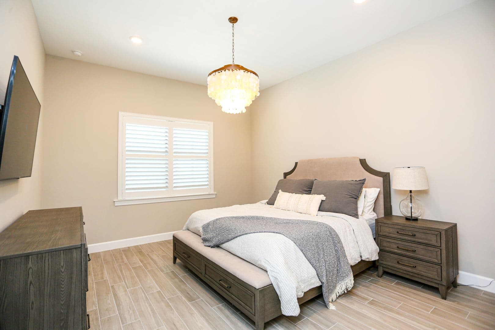 Naples House: 9716 Everglades Drive