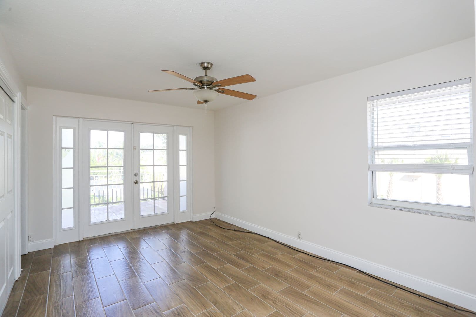 Naples House: 2102 Alamanda Drive Penthouse B
