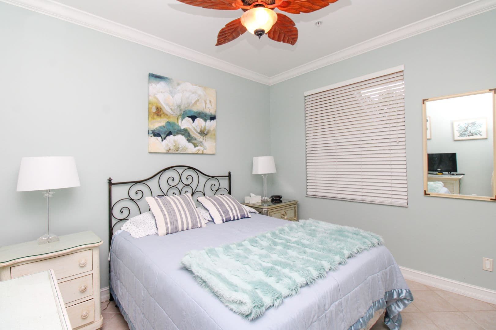 Naples Condo: 817 Carrick Bend Circle Unit 101