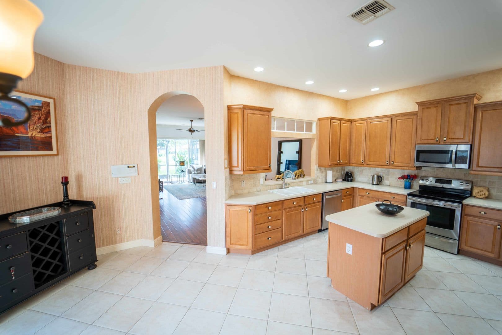 Naples House: 5886 Paradise Circle