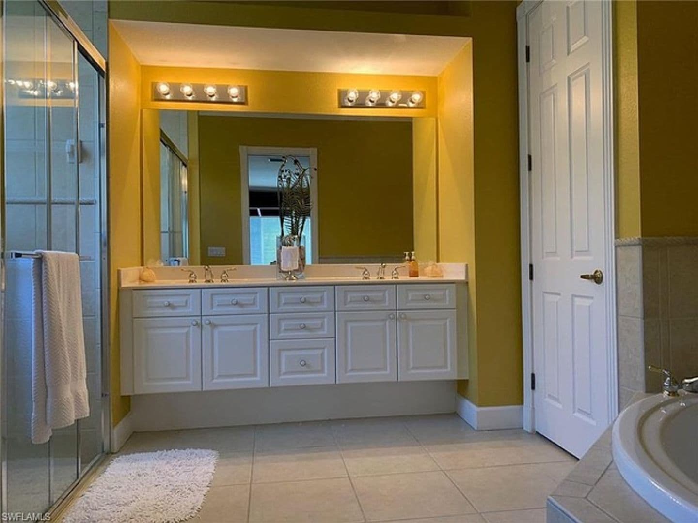 Naples House: 14780 Glen Eden Drive