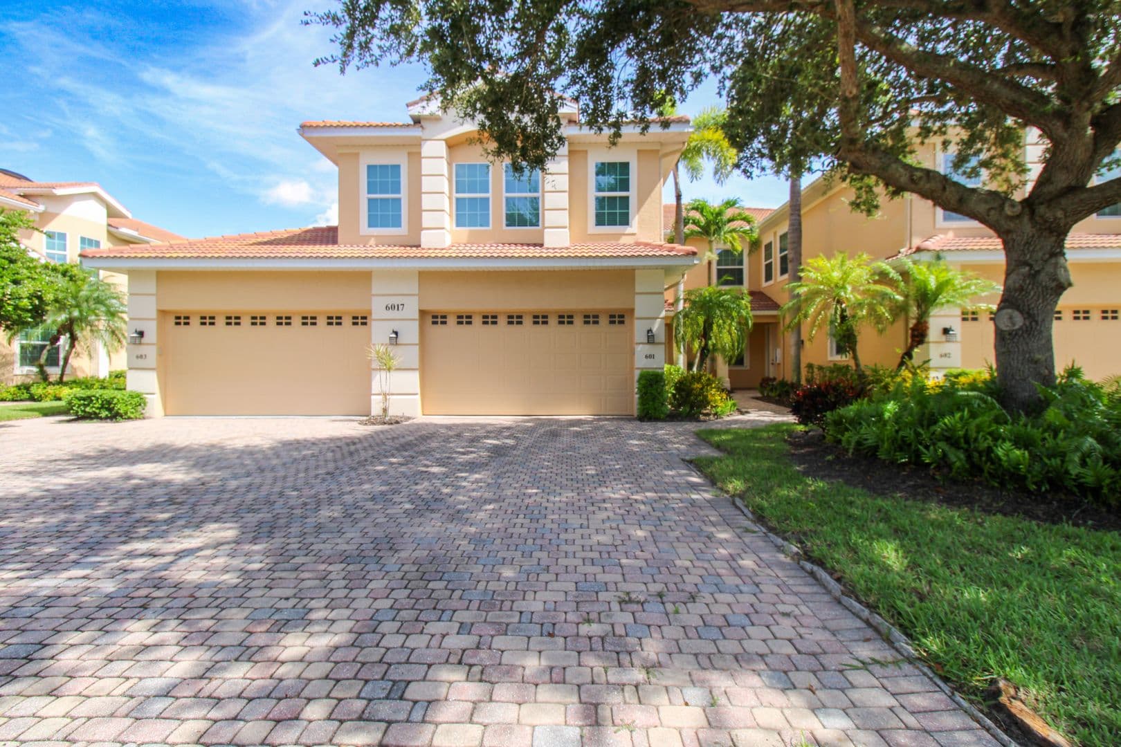 Naples House: 6017 Trophy Drive #601