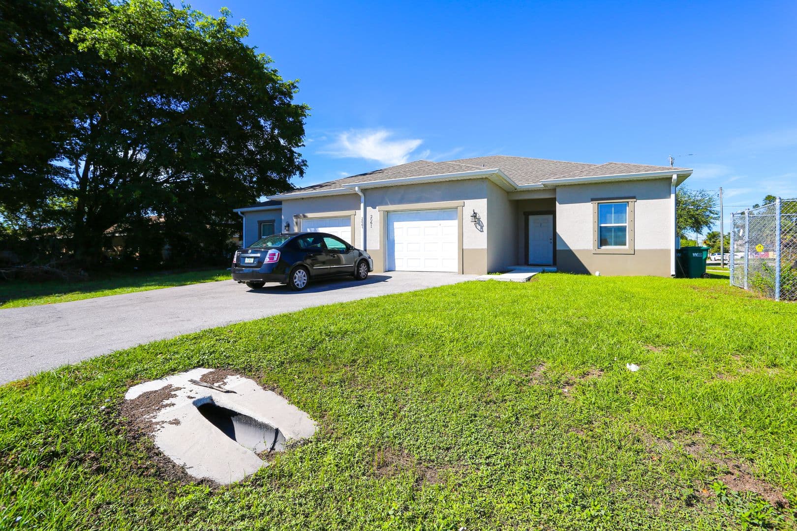 Naples Apartment: 2061 Sunshine Boulevard