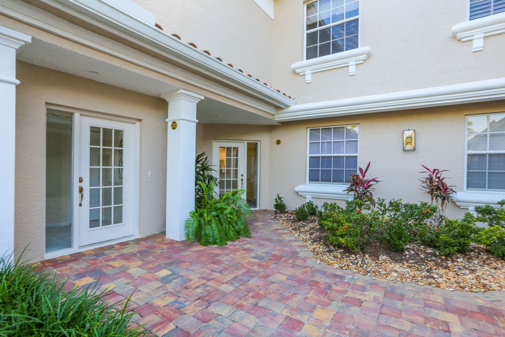 Naples House: 3930 Deer Crossing Court Unit 103