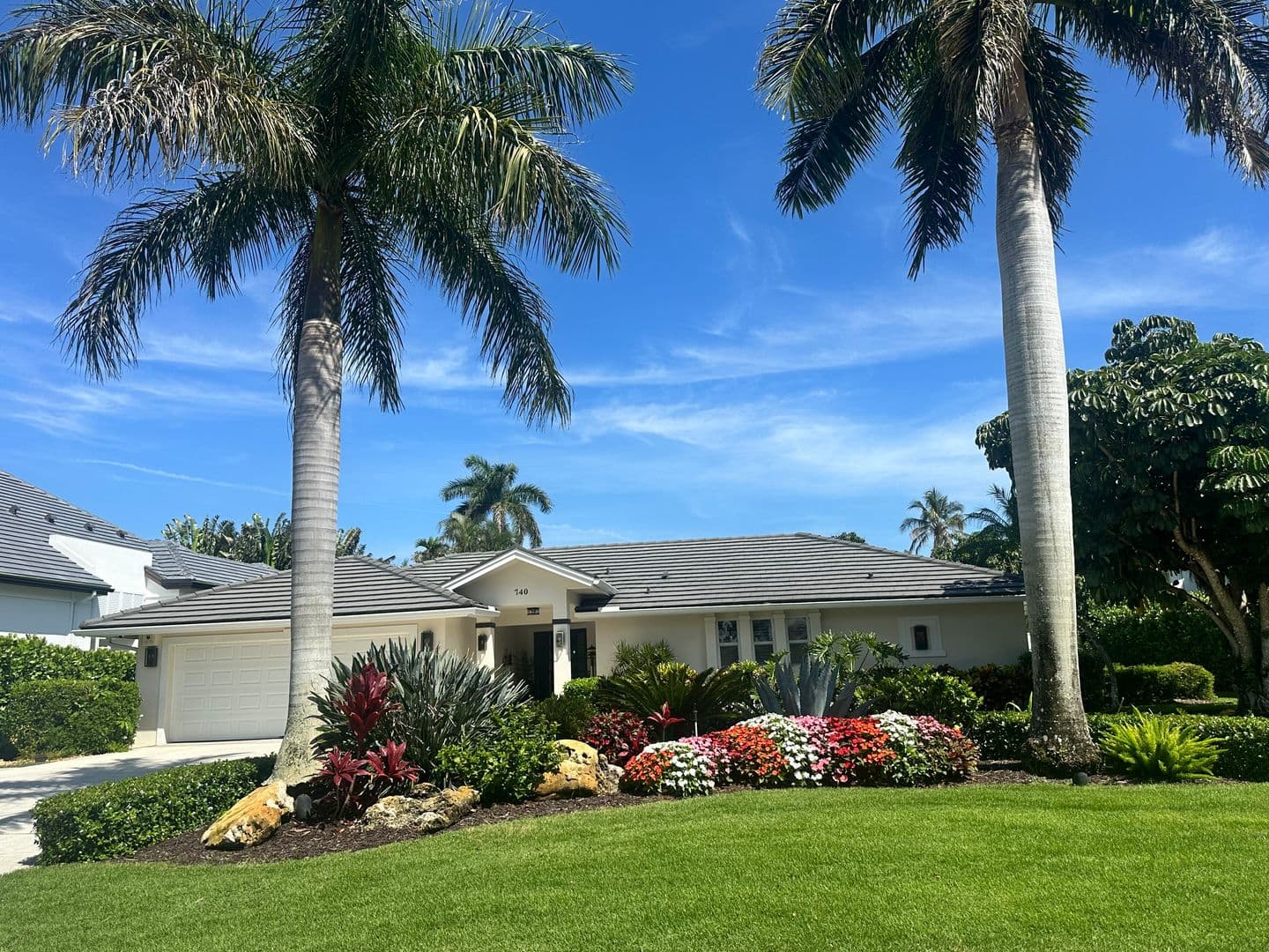 Naples House: 740 Willowhead Drive