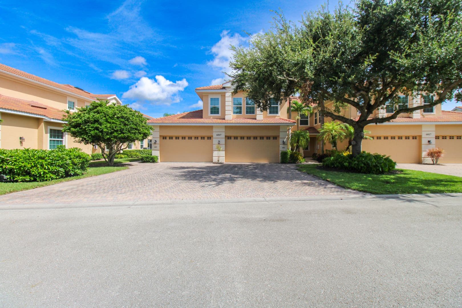 Naples House: 6017 Trophy Drive #601