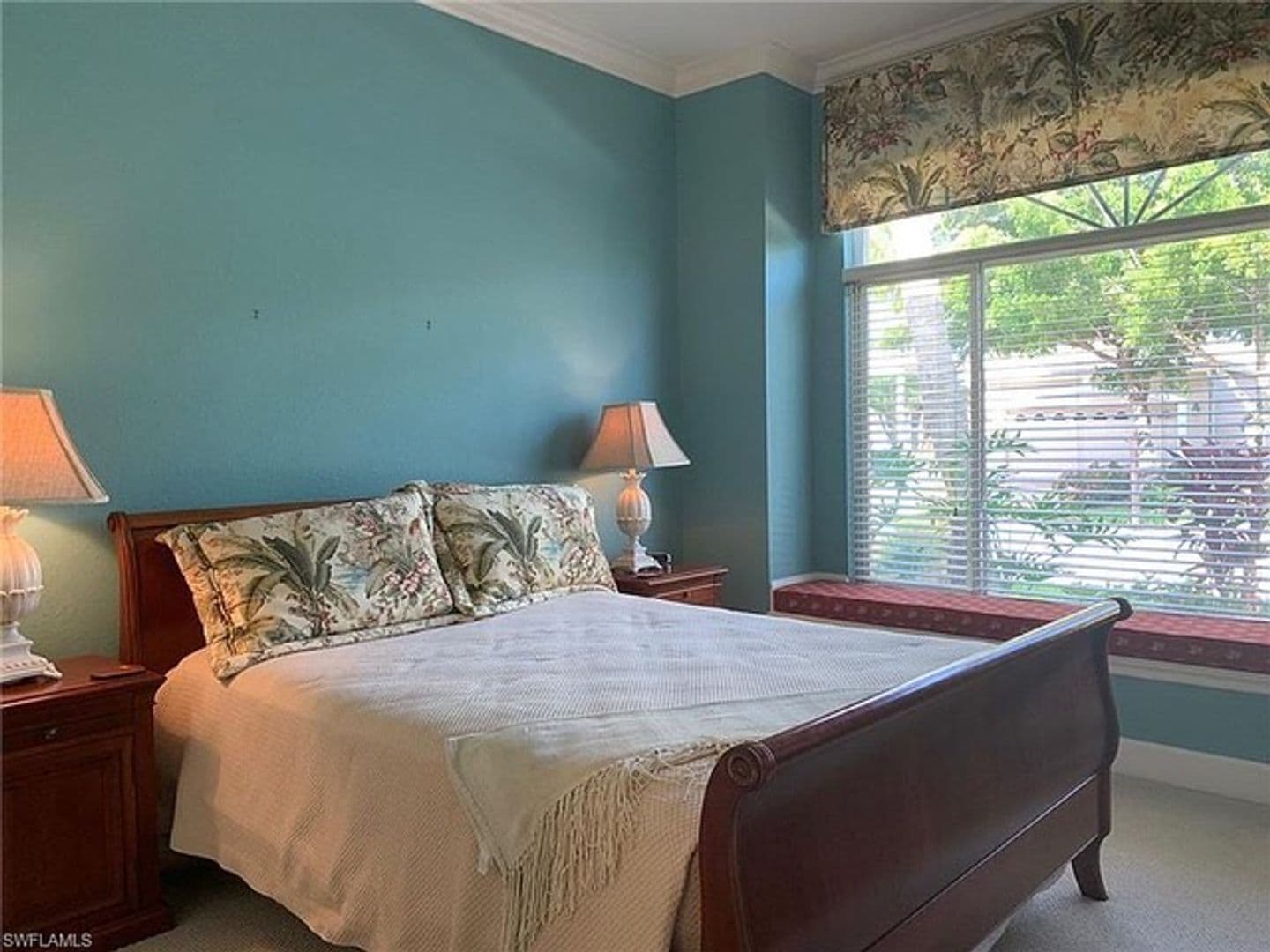 Naples House: 14780 Glen Eden Drive