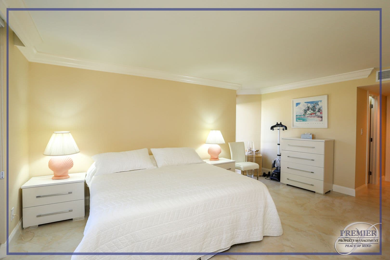 Naples Condo: 4551 Gulf Shore Boulevard N Unit 301