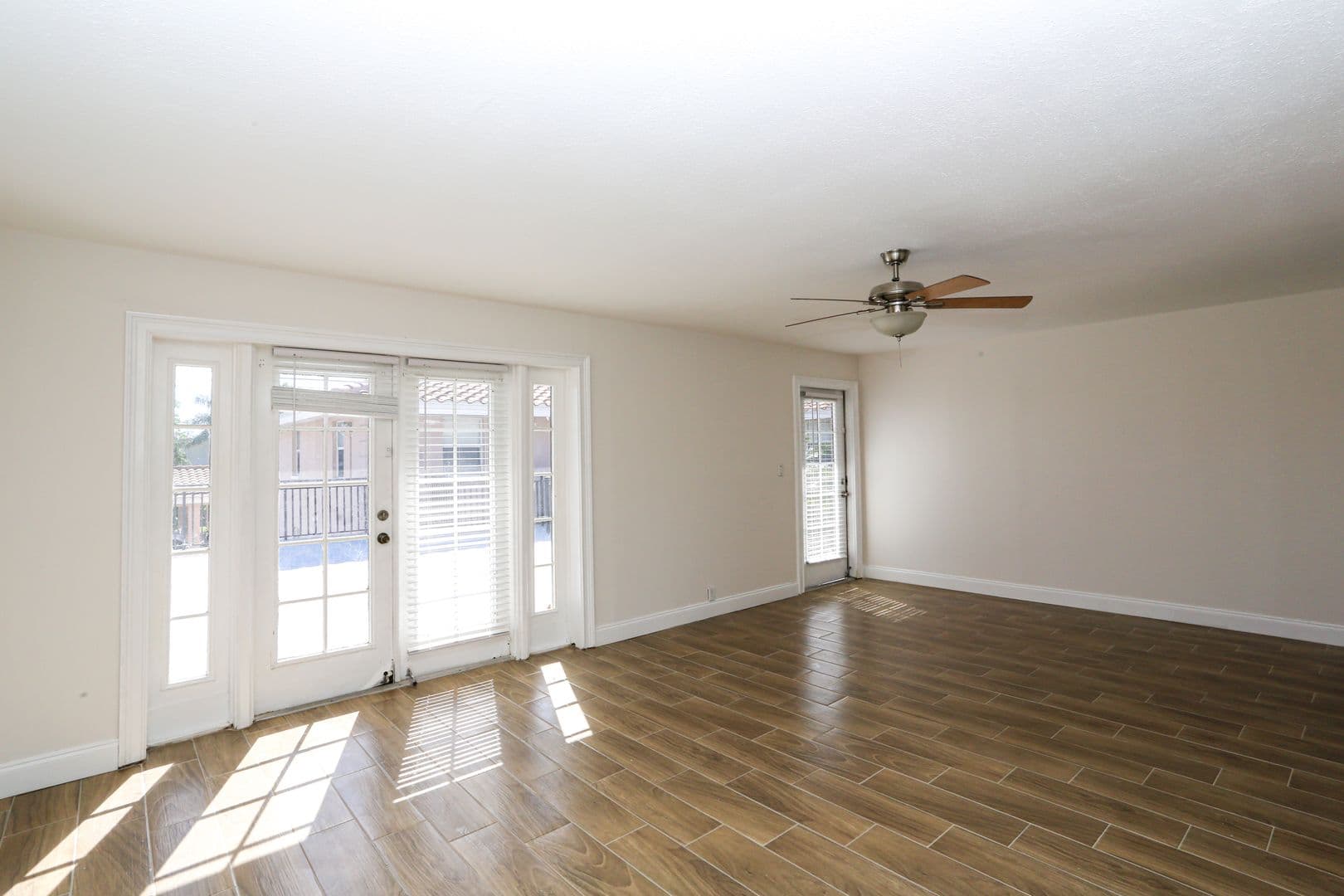 Naples House: 2102 Alamanda Drive Penthouse B