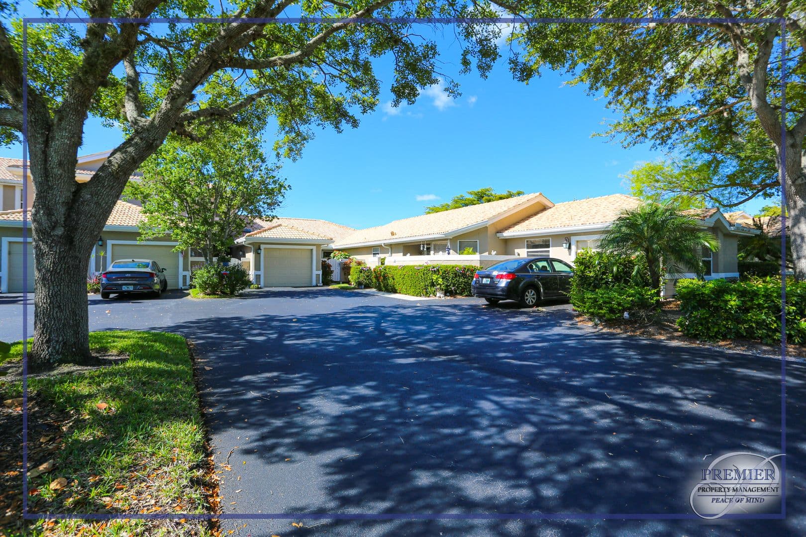 Naples House: 402 Emerald Bay Circle #E7