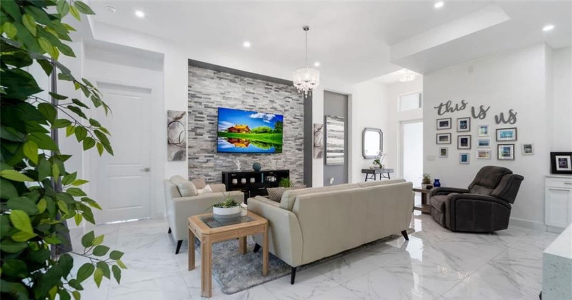 Naples House: 3502 40th Ave SE