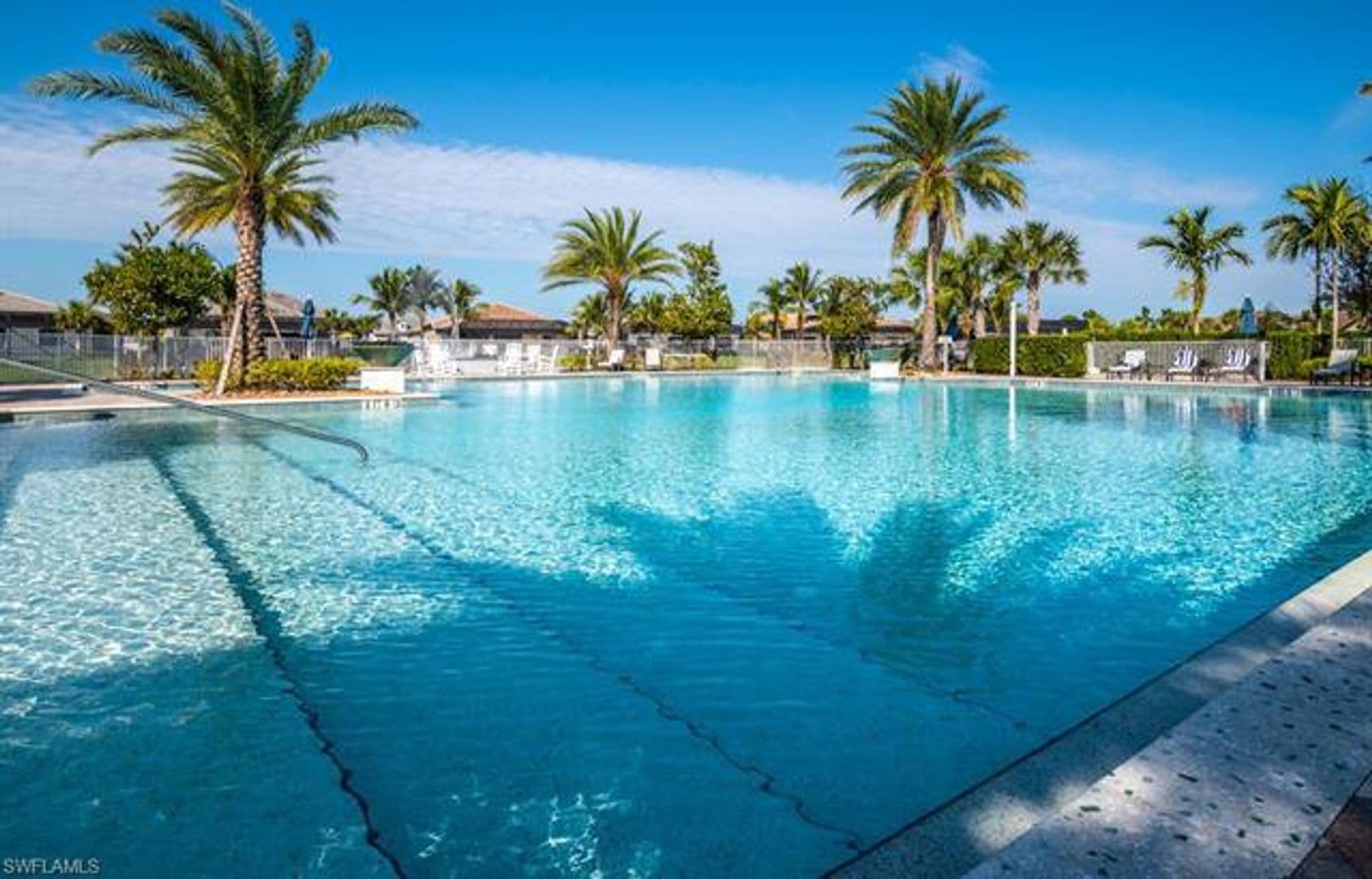 Naples House: 9716 Everglades Drive