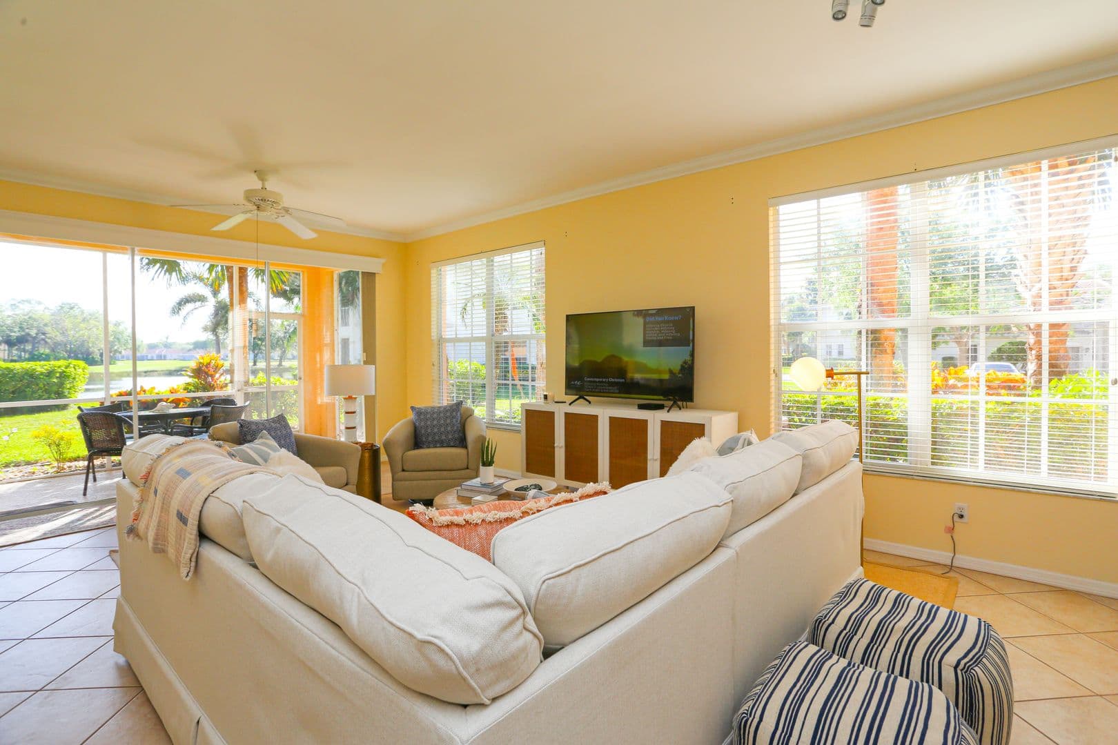 Bonita Springs House: 8981 Palmas Grandes Boulevard Unit 102