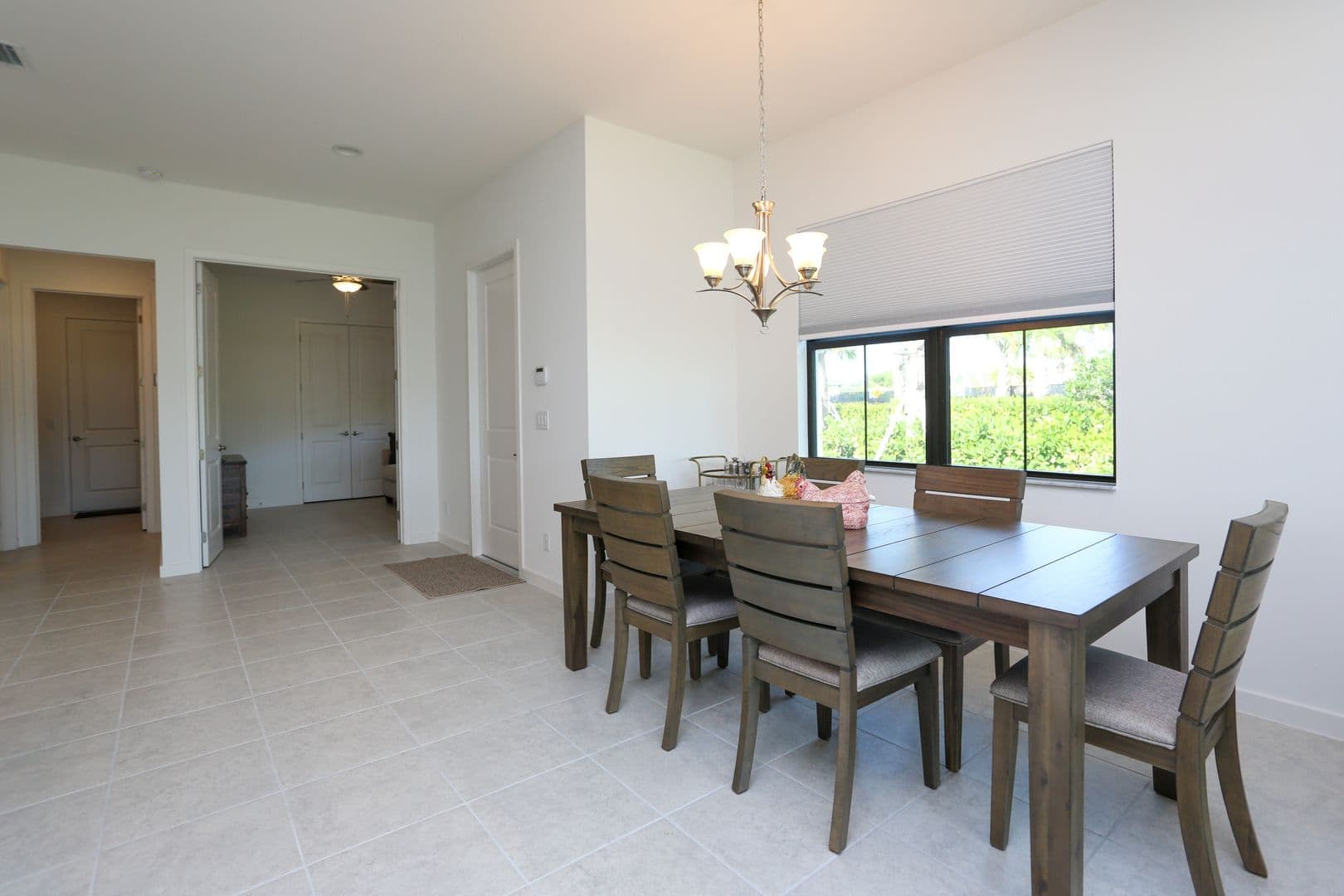 Naples House: 14759 Kingfisher Loop