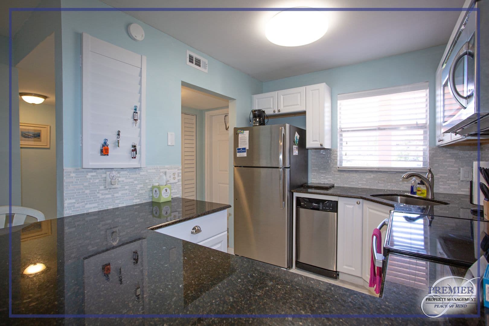 Naples House: 225 Turtle Lake Court #106