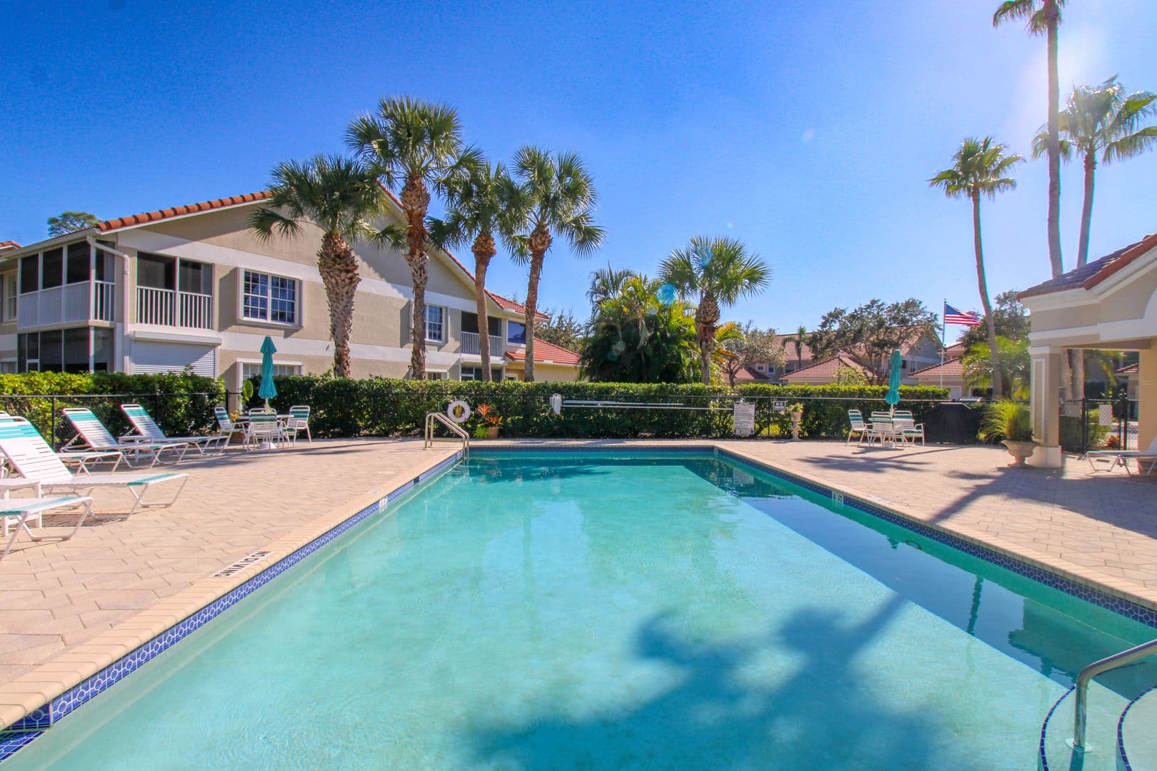 Naples House: 5330 Andover Drive Apartment 102