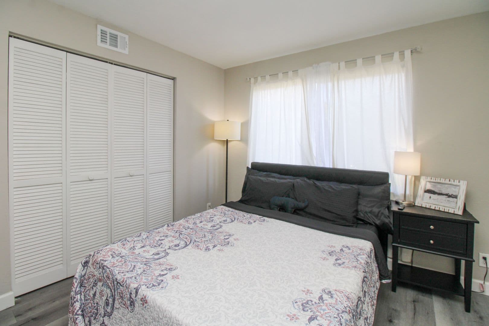 Naples House: 3602 Arctic Circle Unit#515