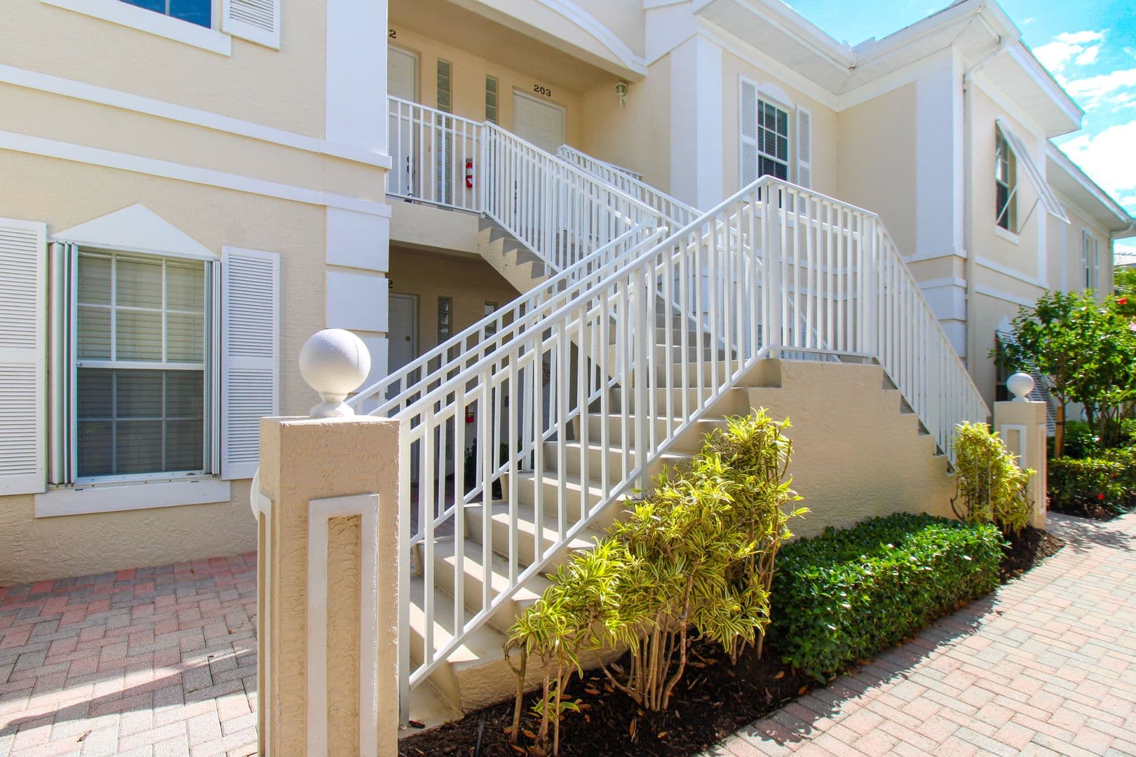 Naples House: 1360 Sweetwater CV Unit#202