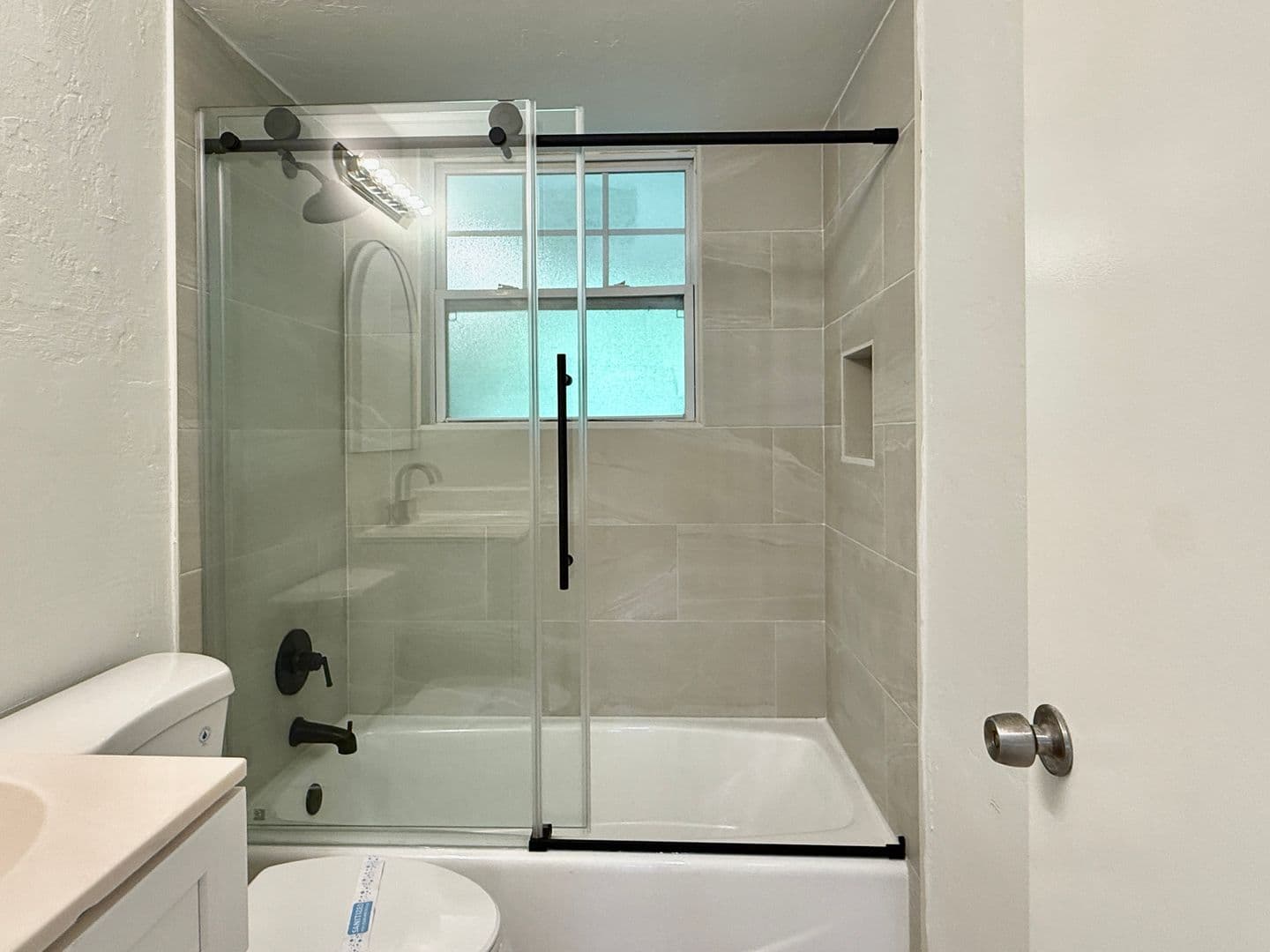 Naples House: 740 109th Avenue N