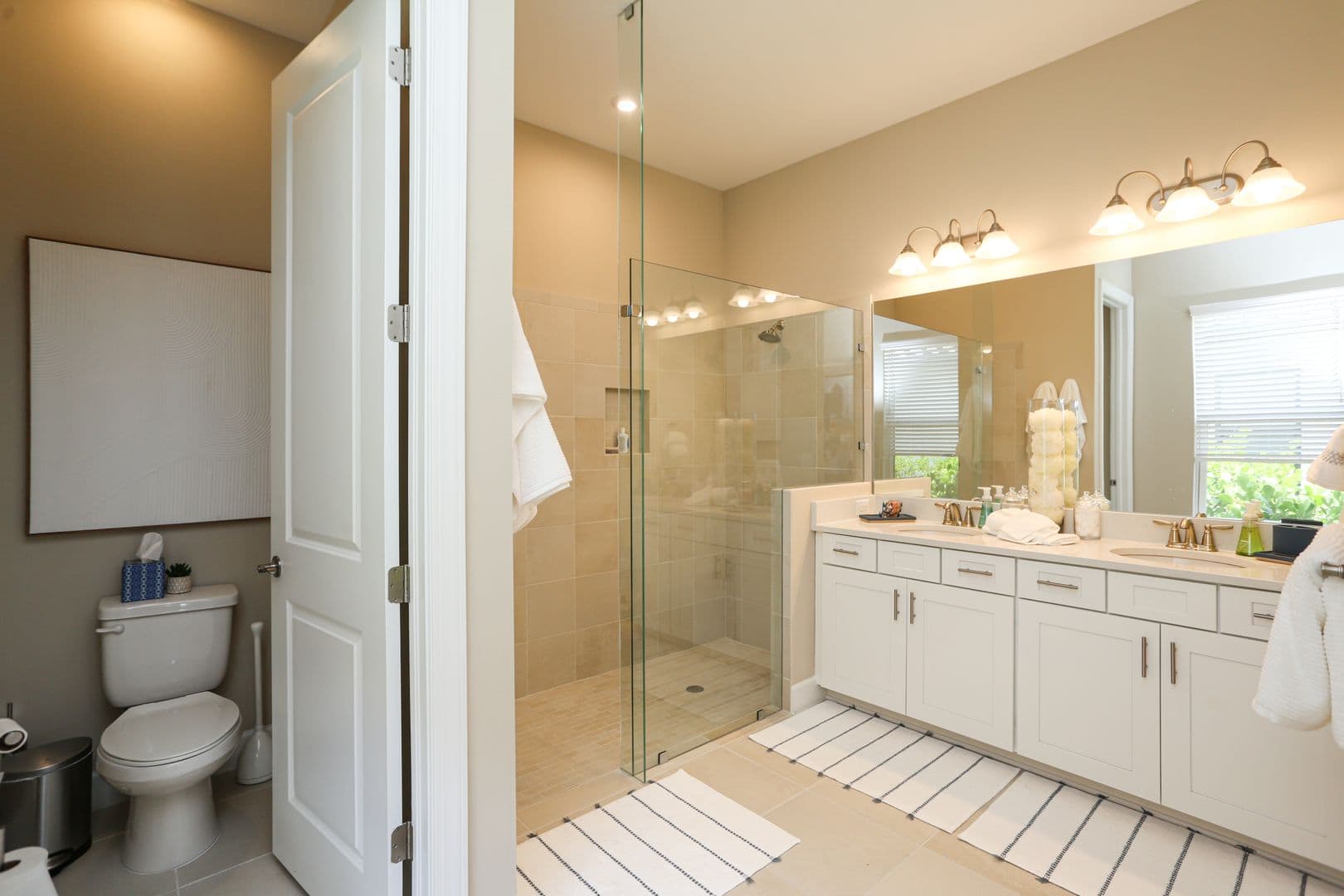 Naples House: 15318 Aprile Street