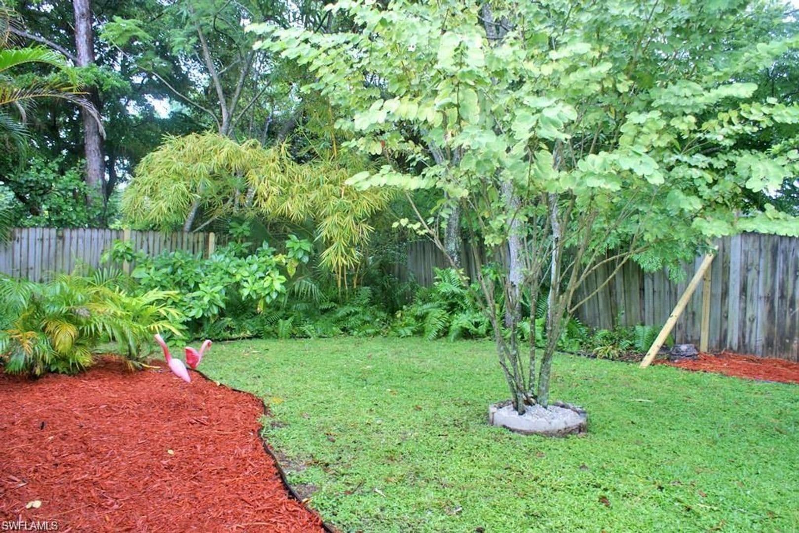 Naples House: 595 93rd Avenue North